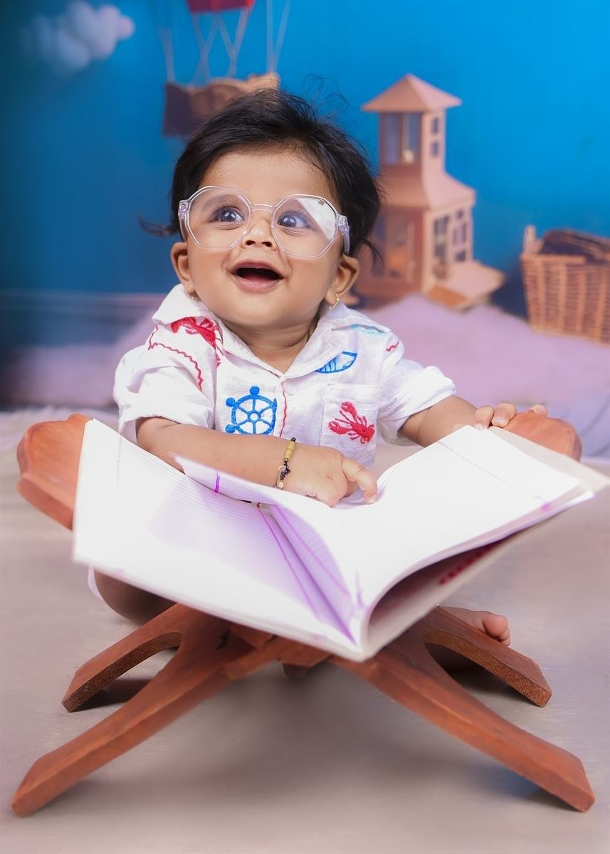 Baby Indoor Shoot Session #2 Slide 3