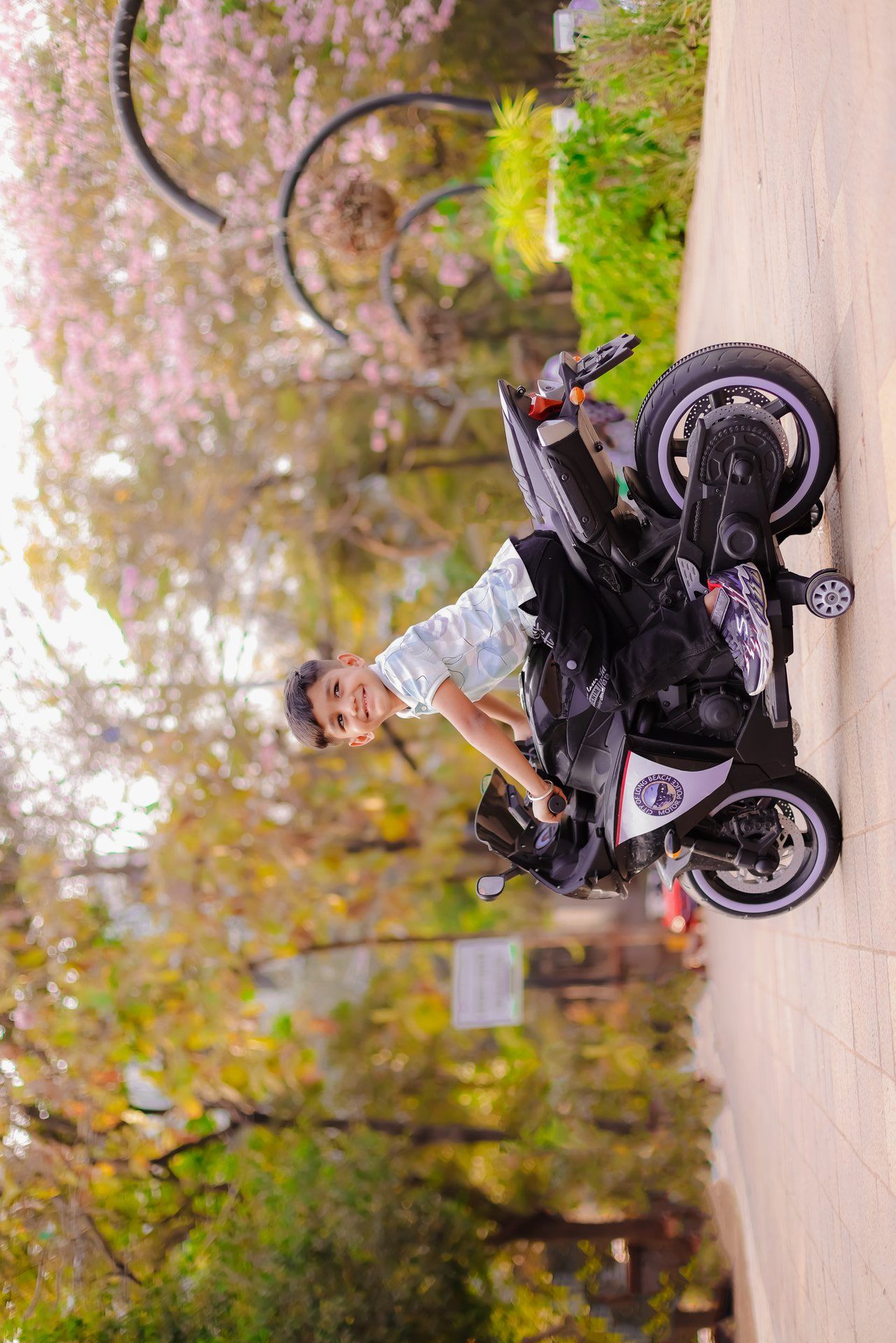 Baby Outdoor Shoot Session #16 Slide 6