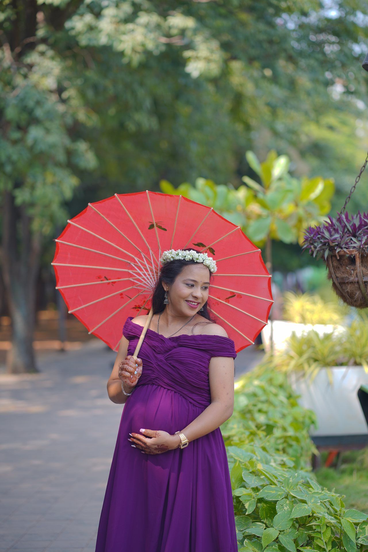 Maternity Outdoor Shoot Session #1 Slide 2