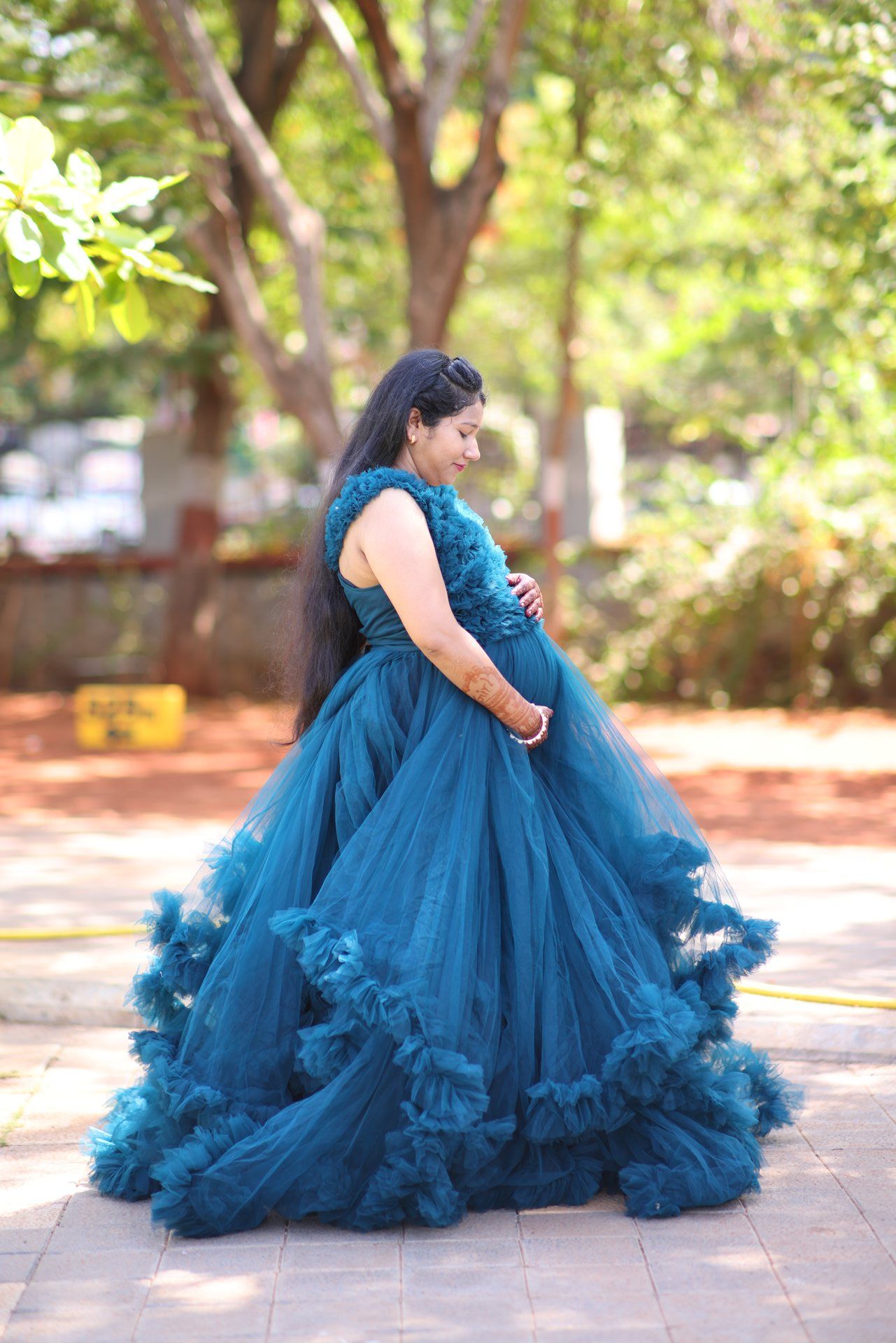 Maternity Outdoor Shoot Session #4 Slide 2
