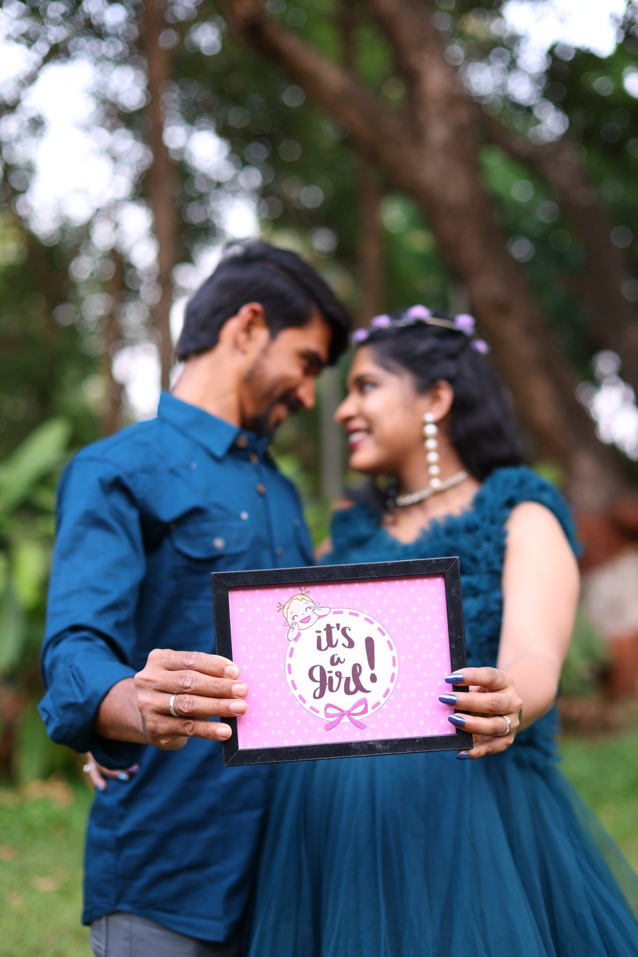 Maternity Outdoor Shoot Session #5 Slide 7